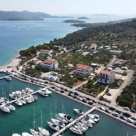 Milin-4 By Interhome Apartman