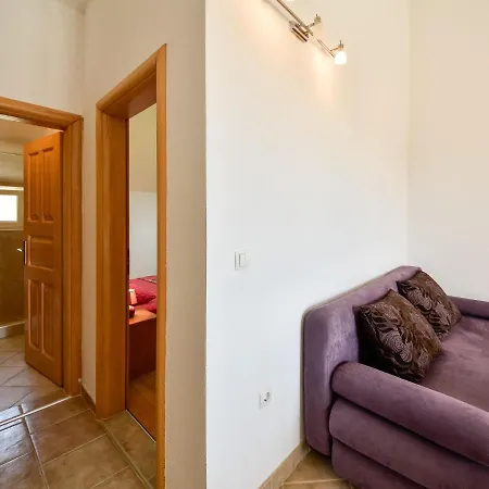 Milin-4 By Interhome Appartement